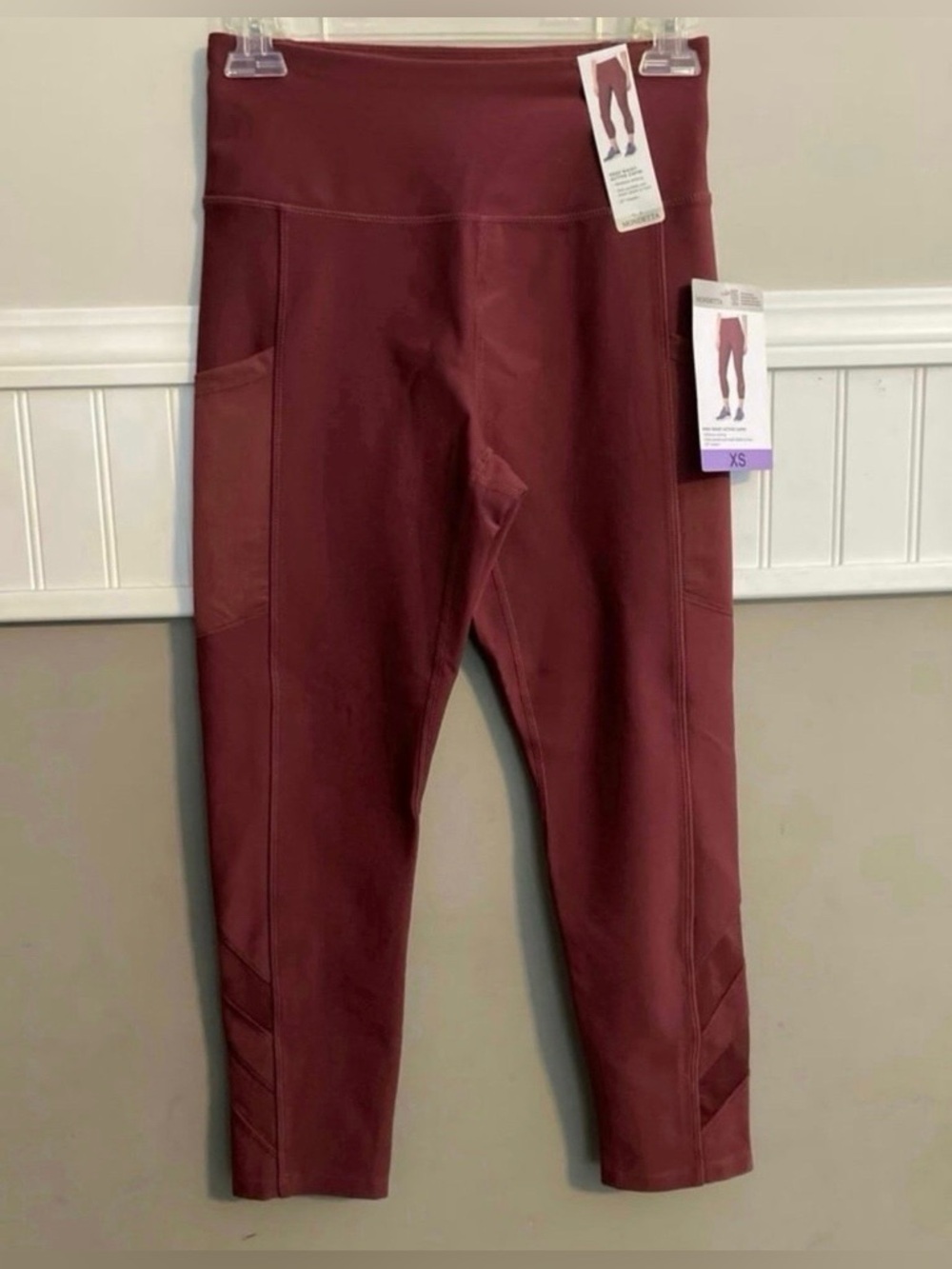 Mondetta High Waisted Active Capri Leggings Size XS (0-2) NWT